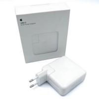 Блок живлення Apple 20.3V 3A, 9V 3A, 5.2V 2.4A 61W USB-C Box Original (A1718)